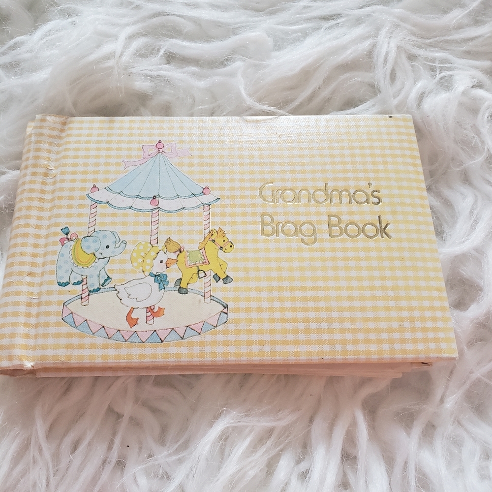 Vintage Grandma's Brag Book Mini Photo Album